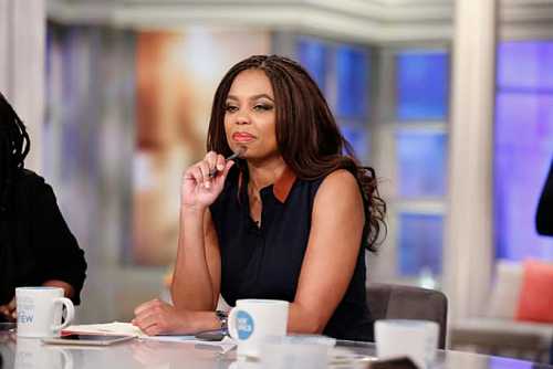 'White People, Sorry If That's Offensive': Jemele Hill Calls Sen. Joe Manchin ‘Cowardly, Power-Hungry White Dude' for Opposing Election Reform Bill, and Conservatives Are Big Mad 'White People, Sorry If That's Offensive': Jemele Hill Calls Sen. Joe Manchin ‘Cowardly, Power-Hungry White Dude' for Opposing Election Reform Bill, and Conservatives Are Big Mad