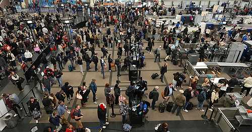 Winter weather interrupts some weekend travel heading into the holidays