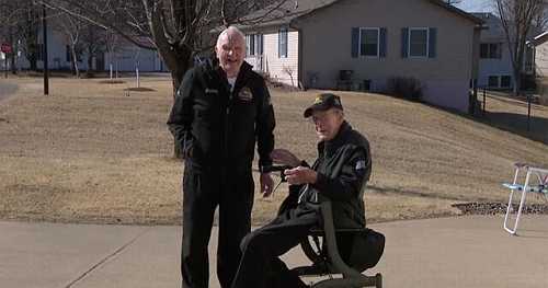 The Uplift: Centenarian friends