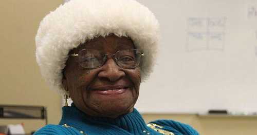 Meet the 90-Year-Old Black Woman Attending College While Working on Her GED Meet the 90-Year-Old Black Woman Attending College While Working on Her GED